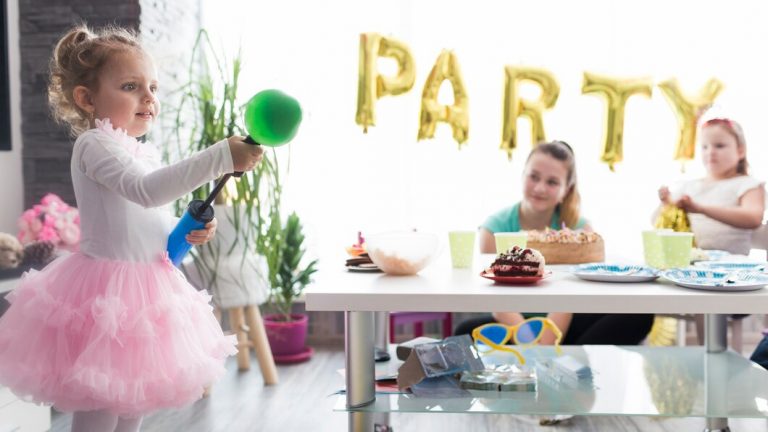 Como organizar uma festa em casa? 2 Como organizar uma festa em casa